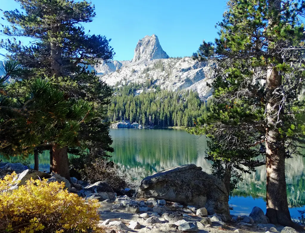 Crystal Crag - Rock Climb near Mammoth Lakes, California - Free Arenas