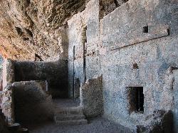 Tonto National Monument courtesy of Bernard Gagnon↗